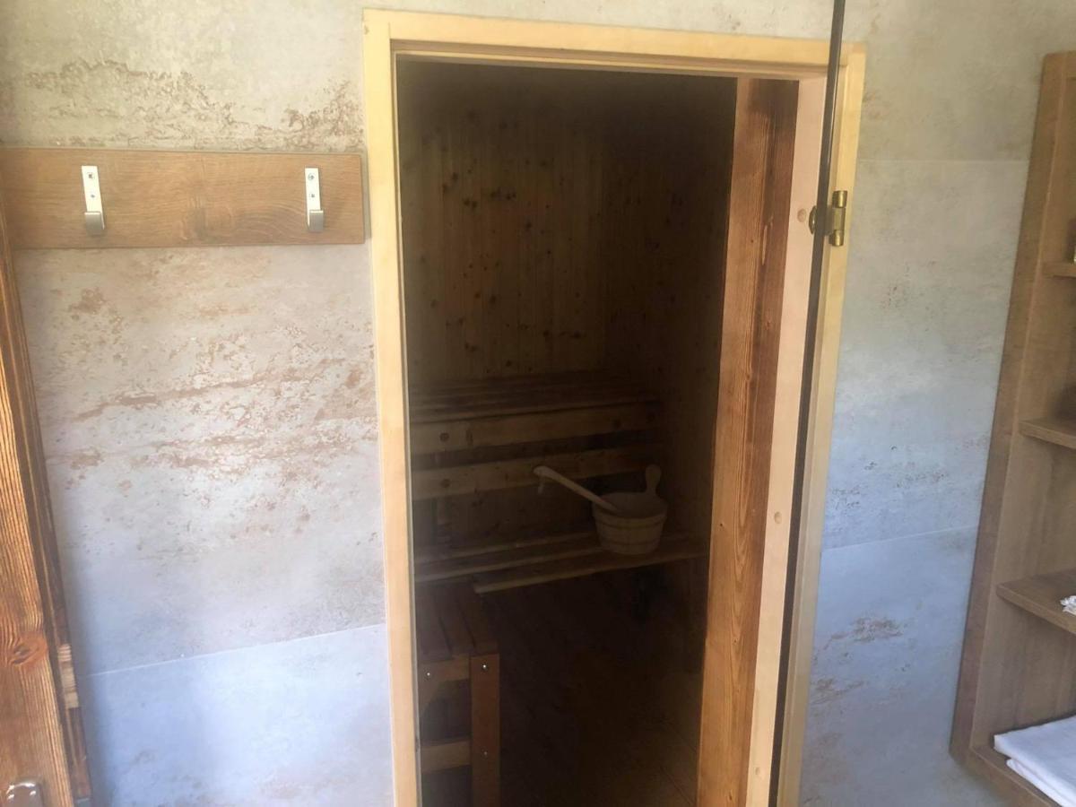 Gazdovsky Dvor Peter Jurky Apartment Vasilov Ngoại thất bức ảnh